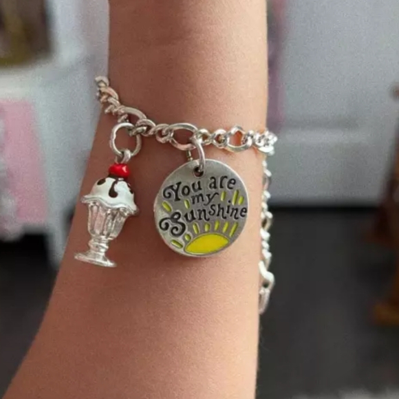 🆕 James Avery Sterling Silver Twist Charm Bracelet - Picture 6 of 16